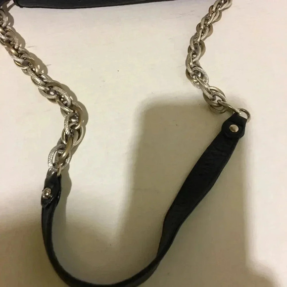 Elliott Lucca Black leather shoulder handbag - Picture 8 of 8